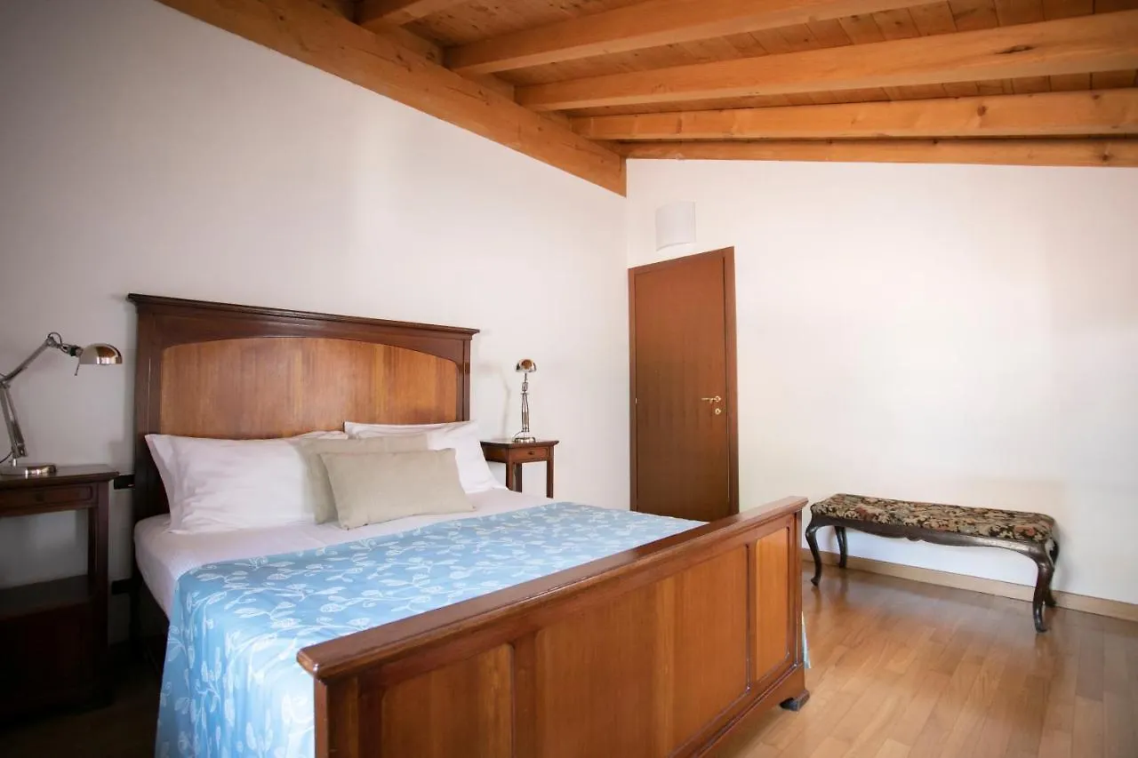 Iseolakerental - Casa Del Pescatore Riva di Solto Apartment