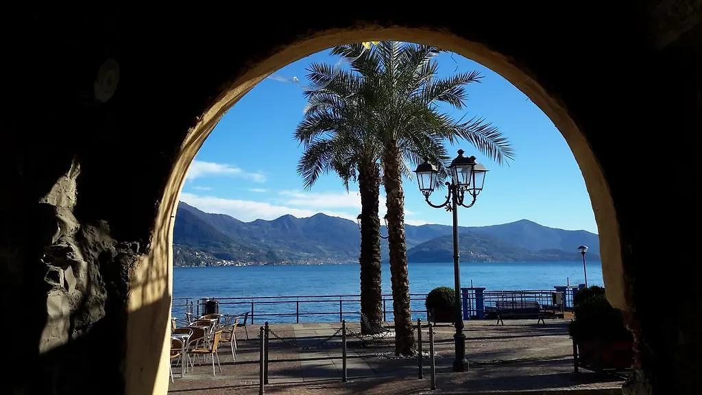Iseolakerental - Casa Del Pescatore Riva di Solto Apartment